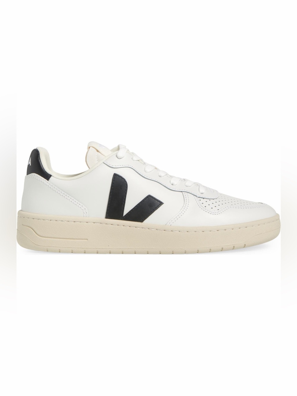 Veja Women's V-10 Leather Sneakers - Picture 8 of 16